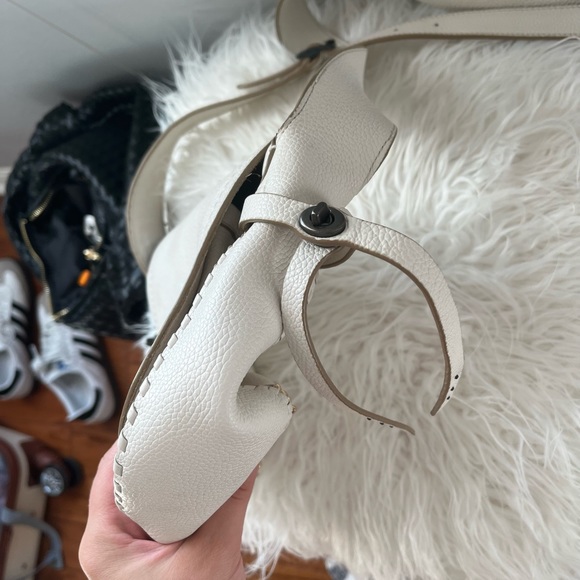 Coach Crossbody - Picture 4 of 12